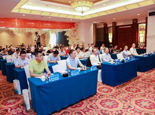 深化本土服務(wù)對(duì)接 華德液壓成功舉辦福建技術(shù)應(yīng)用交流會(huì)